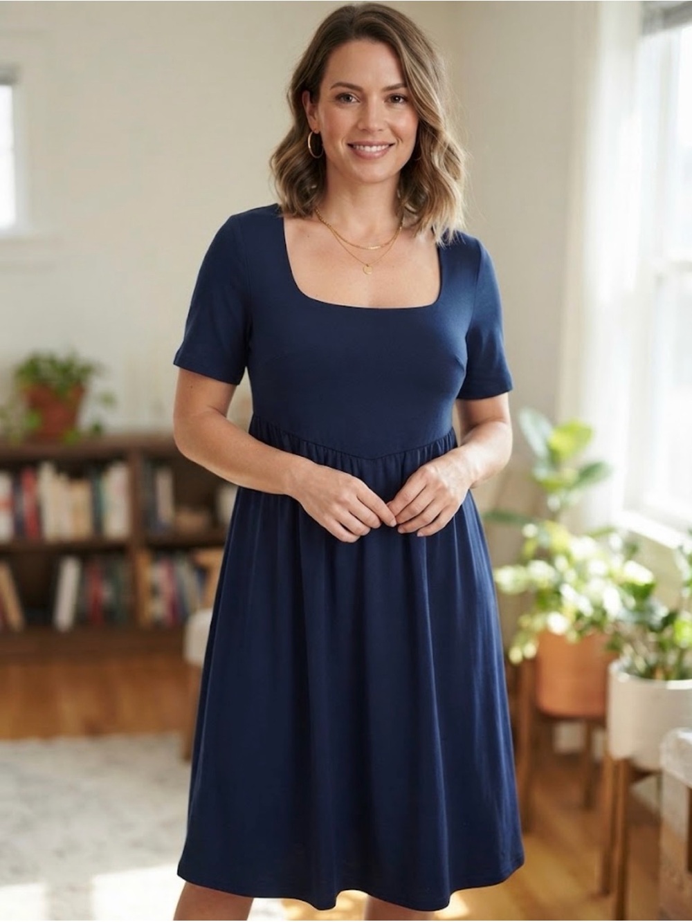 BloomChic Navy Square-Neck Short Sleeve Dress